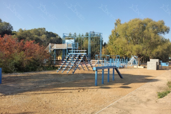 1764058815180838.jpg P40917-150156.jpg